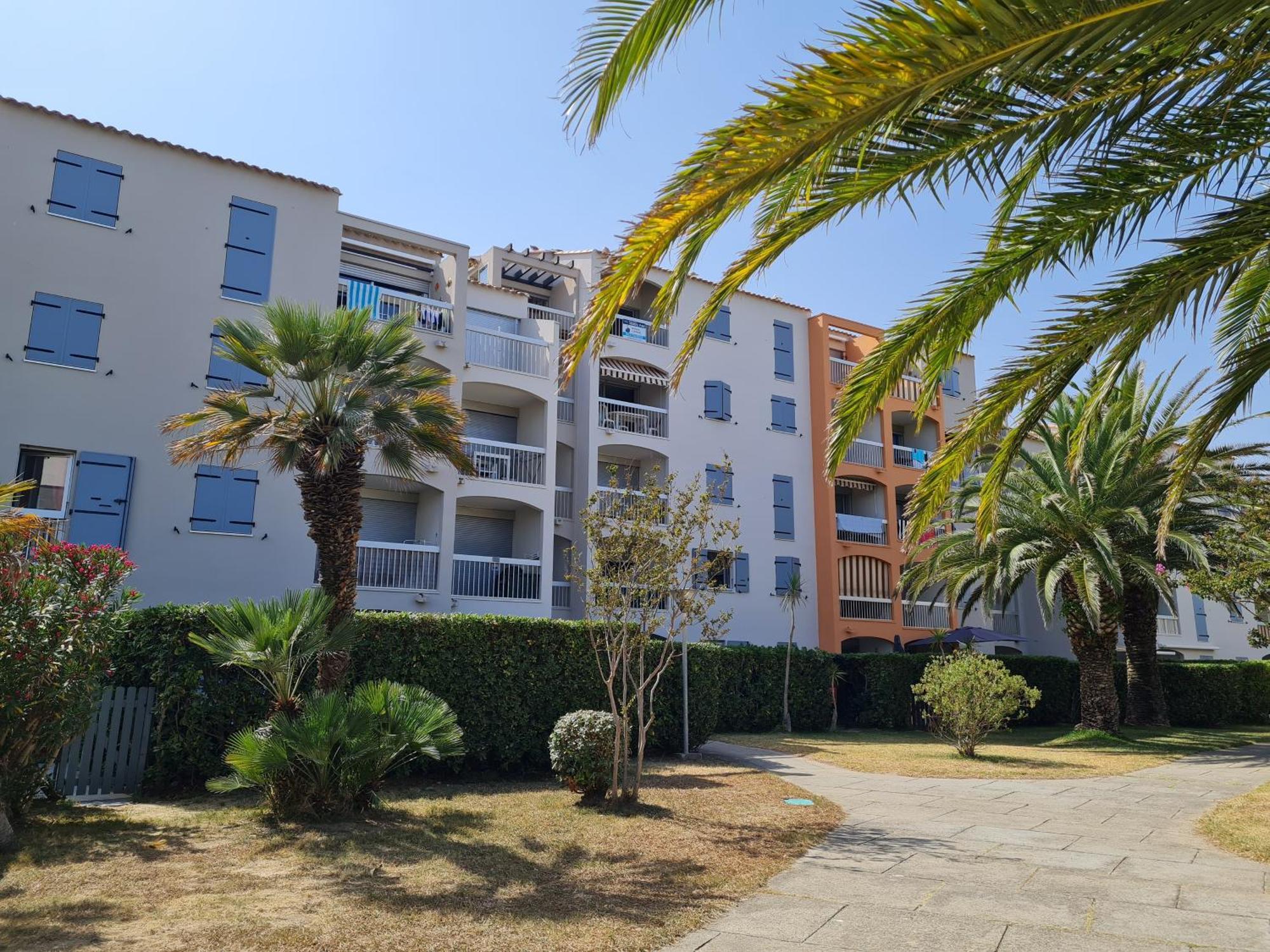 Magnifique Vue Mer Pour Ce T2 Avec Piscine Saint-Cyprien  Exteriör bild
