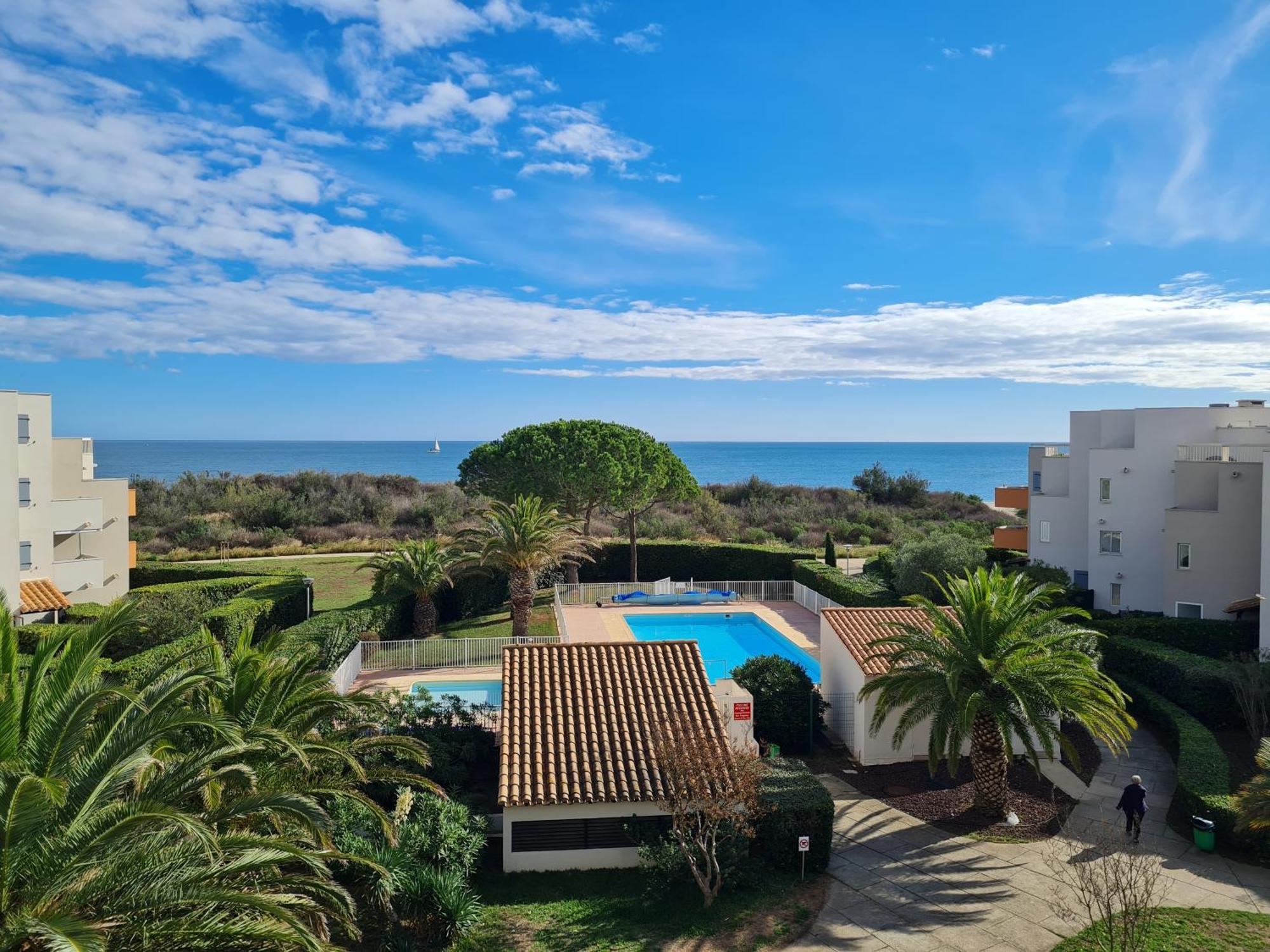 Magnifique Vue Mer Pour Ce T2 Avec Piscine Saint-Cyprien  Exteriör bild